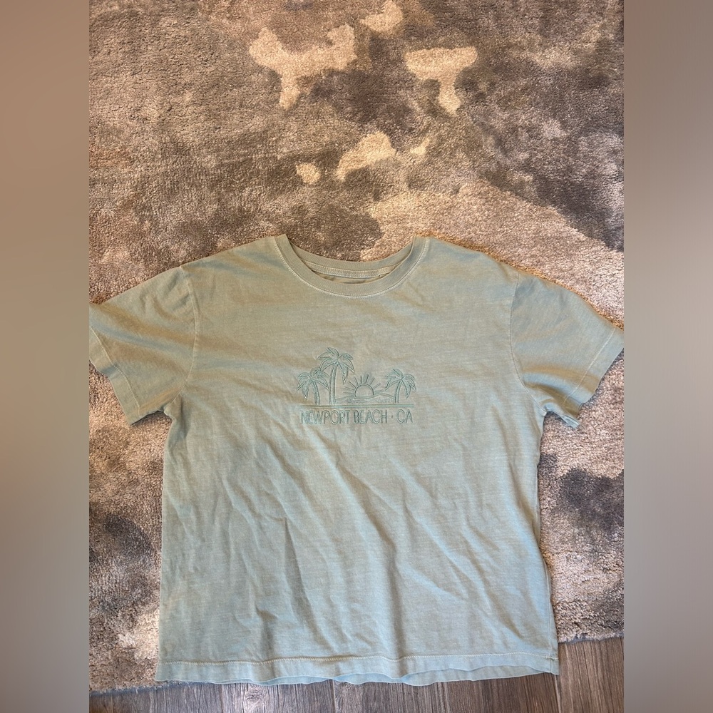 NWOT Newport CA T-Shirt